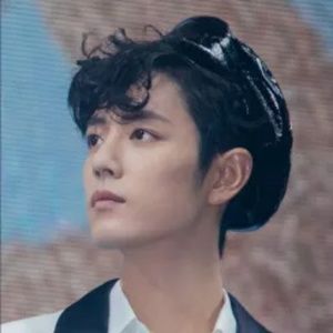 Meet your Posher, Elissa